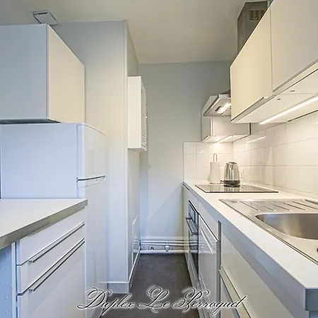 La Venelle Des Greniers A Sel *