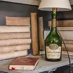 La Venelle Des Greniers A Sel דירה *