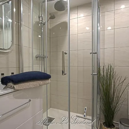 Apartment La Venelle Des Greniers A Sel