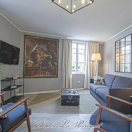 La Venelle Des Greniers A Sel * Honfleur