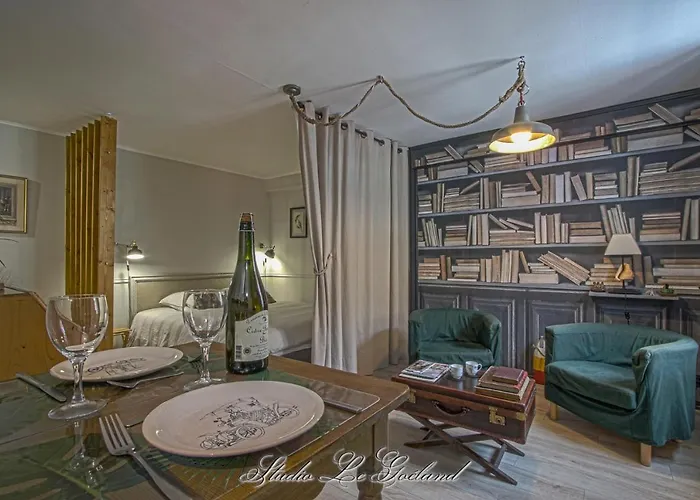 Apartment La Venelle Des Greniers A Sel Honfleur