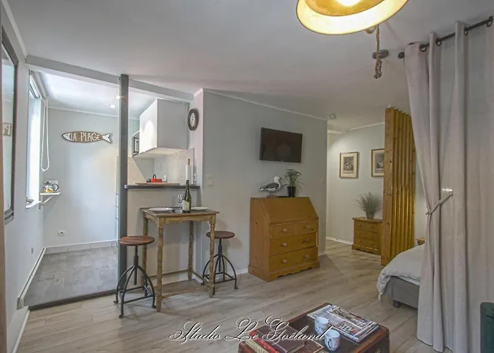 Apartment La Venelle Des Greniers A Sel