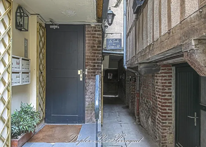 La Venelle Des Greniers A Sel Apartmán *